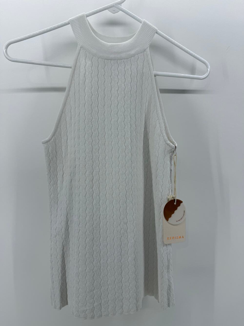 Kerisma Women's White Knit Sleeveless Top - NWT - size M/L